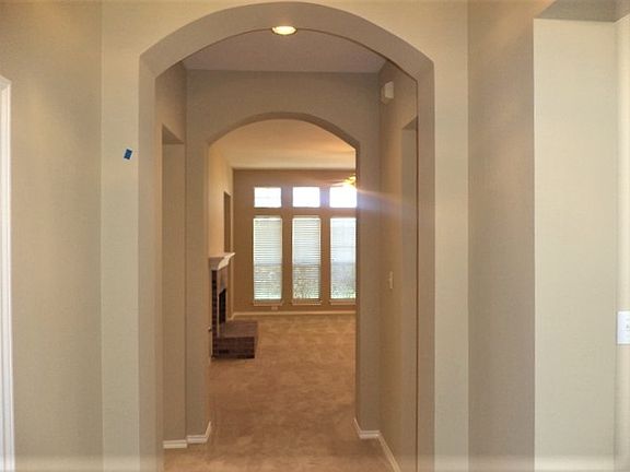 2nd image of 210 Sparrow Hawk Dr