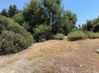 7 River Falls Rd, Oakhurst, CA 93644