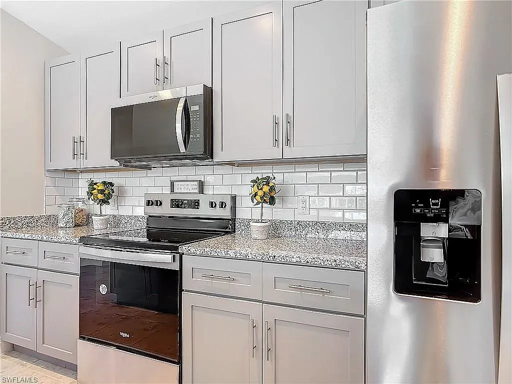 4 bed, 1565 sqft, $2,300 — Photo 2