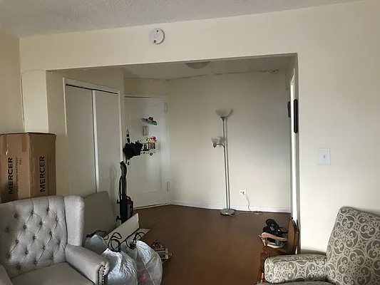 Rented by Solution Realty Services LLC | media 5