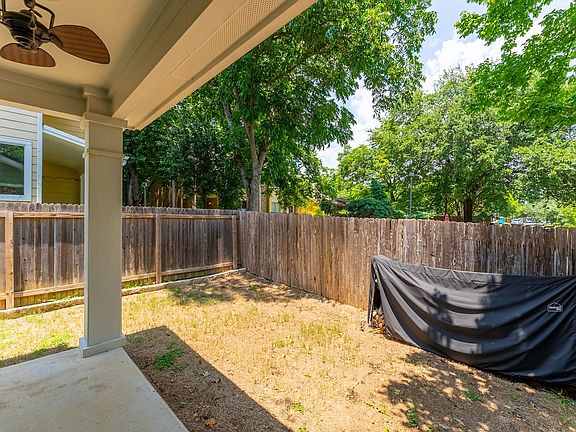 4th image of 1808 Village Oak Ct