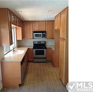 5th image of 1658 Palomar Dr