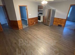 446 Bartlett St #1, Manchester, NH 03102