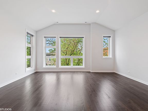 2nd image of 4533 S Vincennes Ave #3