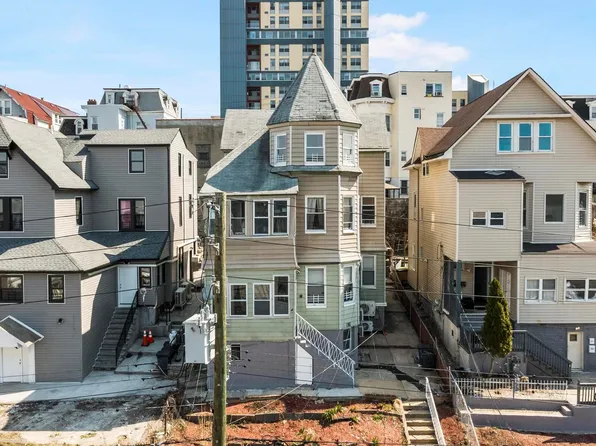 138 Buena Vista Avenue, Yonkers, NY 10701