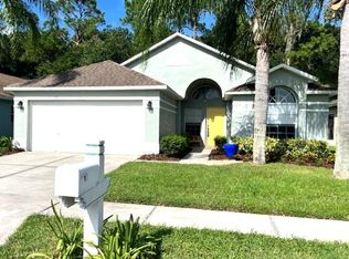 29527 Birds Eye Dr, Zephyrhills, FL 33543