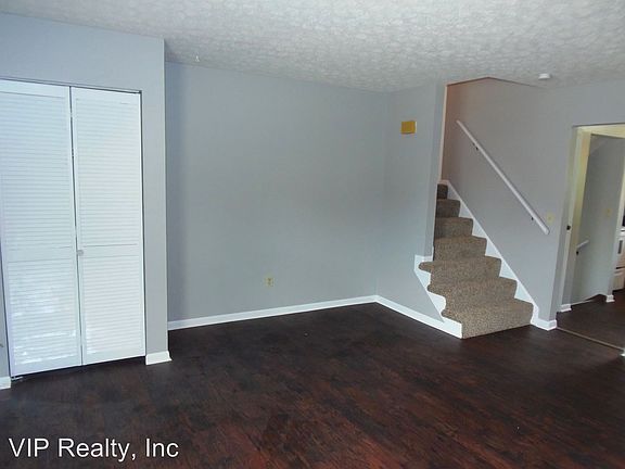 2nd image of 3054 Woodgrove Dr