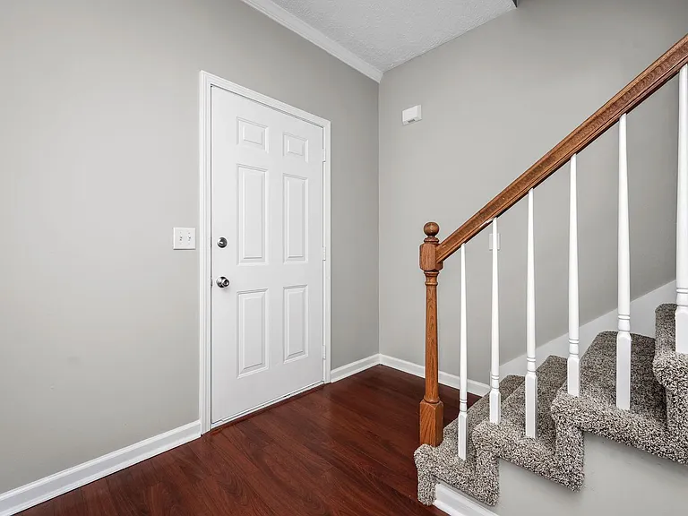 2634 Sewanee Pl — Photo 7
