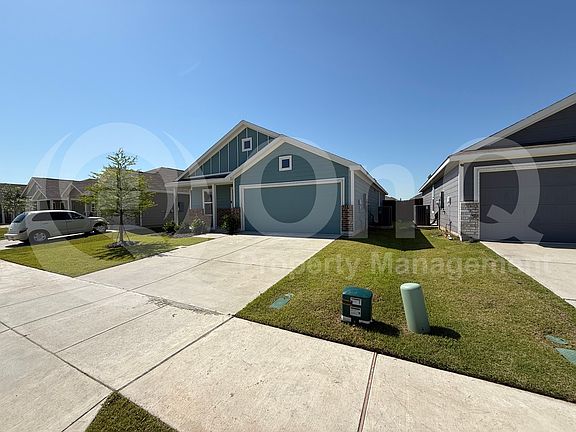 4th image of 403 Ashbrook Way