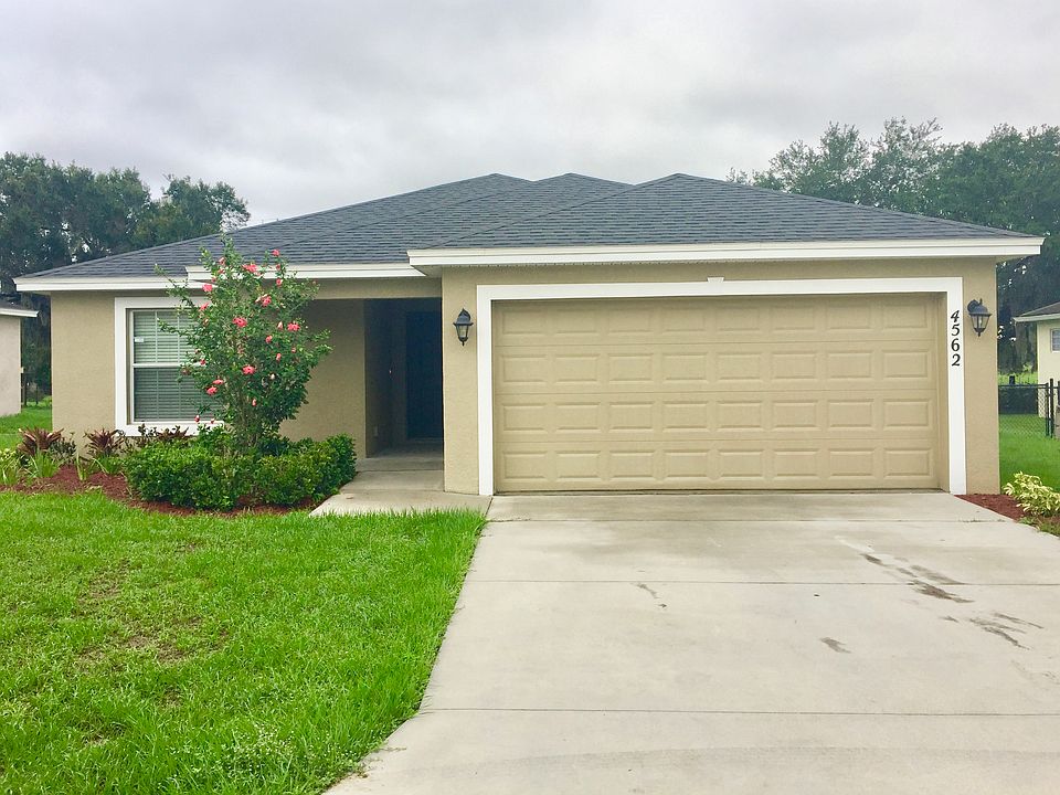 1st image of 4562 Turner Oaks Dr