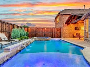 3329 Green Tree Dr, Sachse, TX 75048