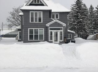 727 Maple St, Sault Sainte Marie, MI 49783