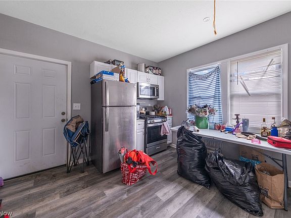 4th image of 3469 W 45th St