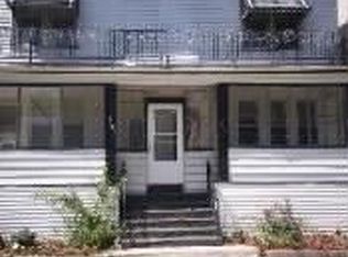 11642 S Yale Ave, Chicago, IL