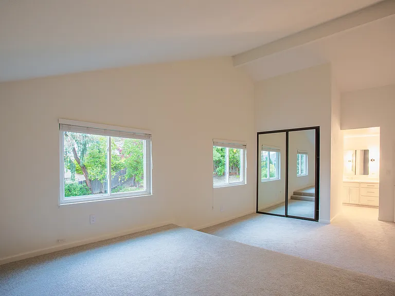 382 Bolero Dr — Photo 17