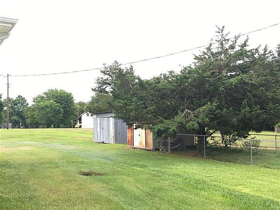 4th image of 21017 County Road 116 Cedar Ln