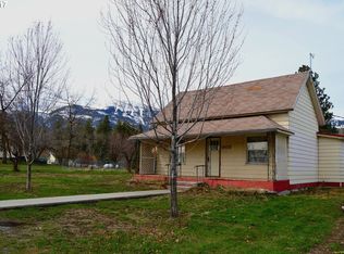 5 S Mill St, Joseph, OR 97846