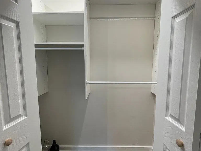 Unit Photo