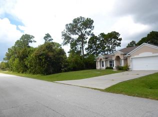 2255 SE Lucaya St, Port Saint Lucie, FL 34952