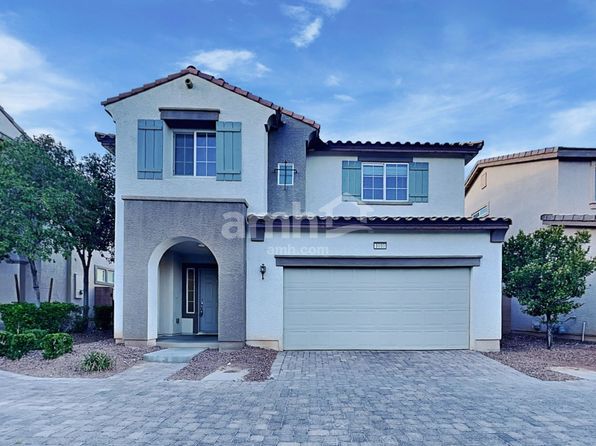 1010 Maple Pines Ave