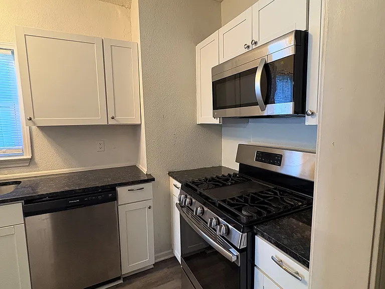 4202 Pearl St — Photo 14
