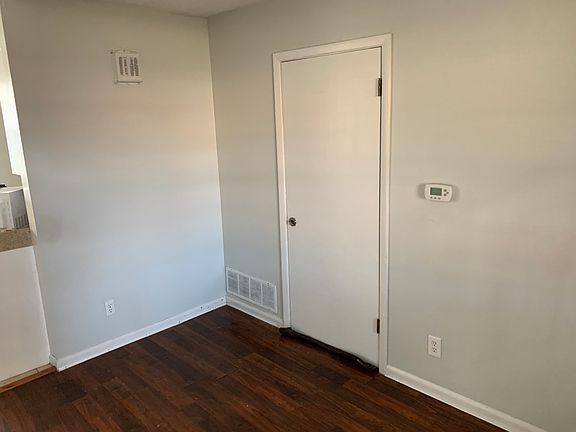 5th image of 3841 69th St #3843