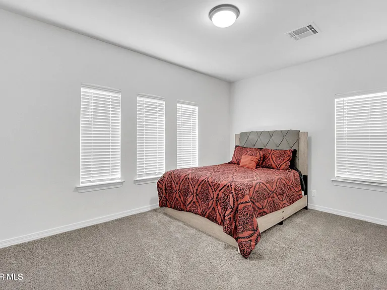14509 Johnny Mata Dr — Photo 25