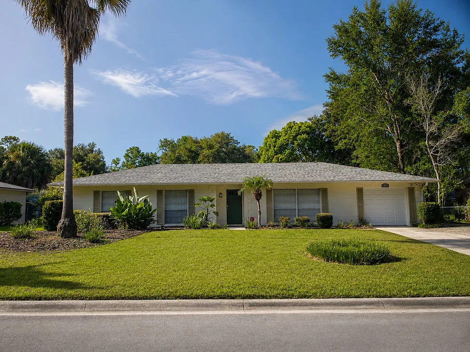 3223 NW 47th Pl