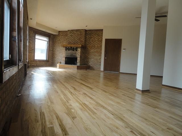 1st image of 2508 N Lincoln Ave #2