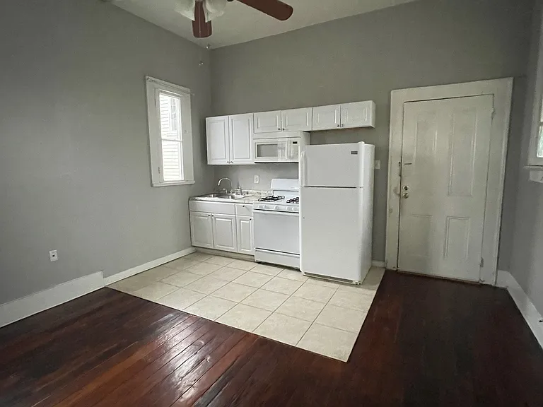 3222 Prytania St — Photo 4