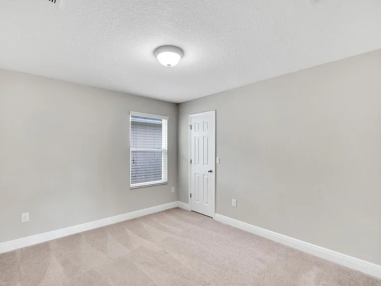 5320 Sagecrest Dr — Photo 33
