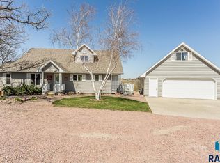 25435 485th Ave, Garretson, SD 57030