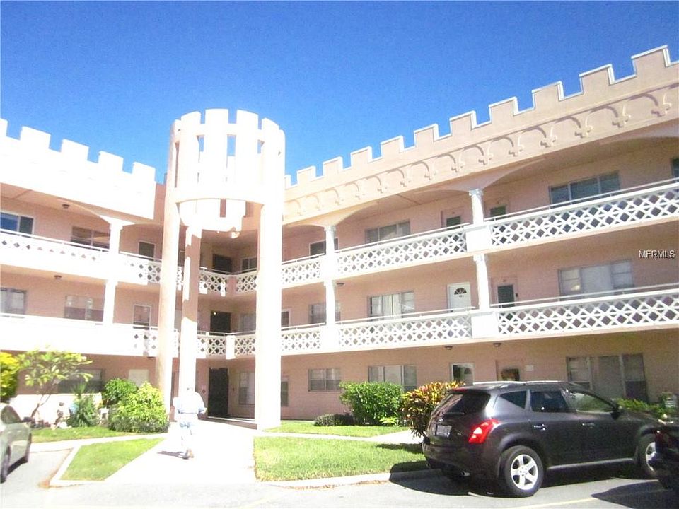 1st image of 2458 Columbia Dr APT 52
