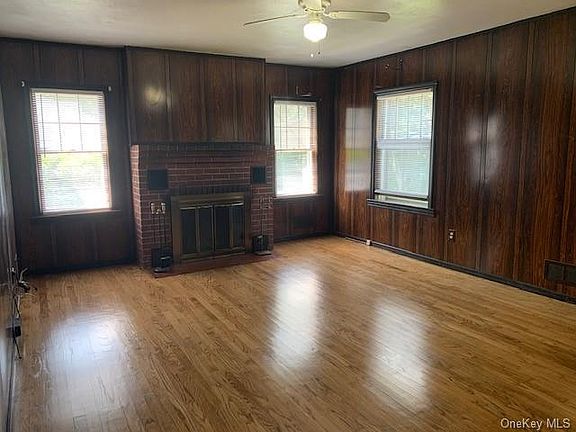 4th image of 24 Winona Ave