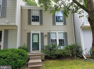 2553 Log Mill Ct, Crofton, MD 21114