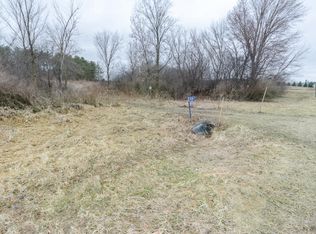 N1298 Coolidge Rd, Oconomowoc, WI 53066