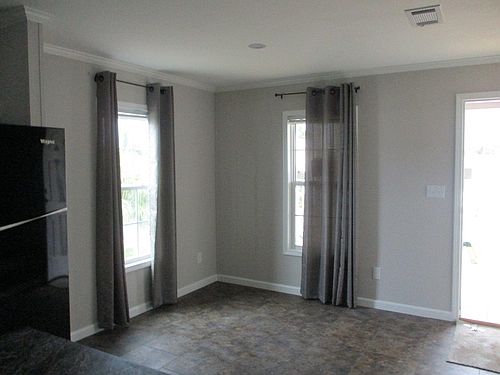 2nd image of 7629 Parkway Blvd