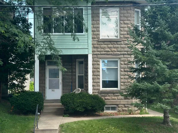 782 Glen Oak St, Dubuque, IA 52001
