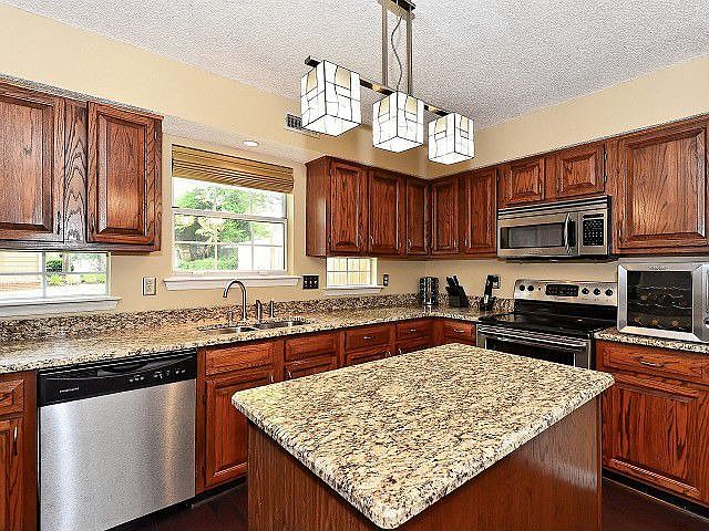 Kitchen with Granite Counters, Stainless Appliances