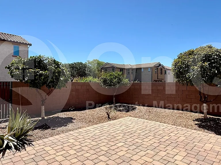 894 S Agnes Ln — Photo 30