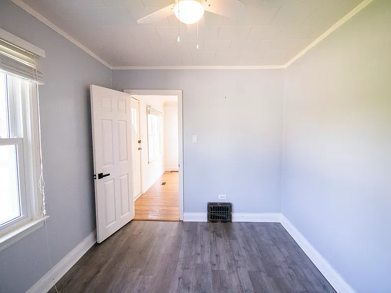 150 Hughes St — Photo 17