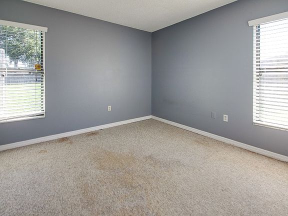 3rd image of 7538 38th St Cir E