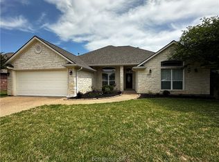 326 Agate Dr, College Station, TX 77845