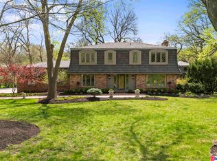 9979 Frederick St, Omaha, NE 68124