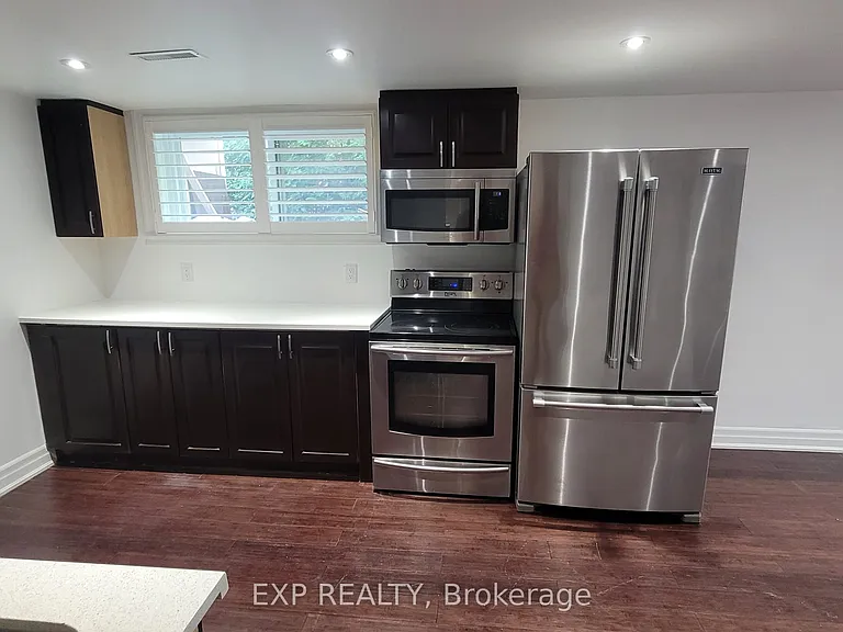 1849 Bonnymede Dr — Photo 4