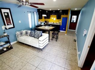 776 E 50th St, Los Angeles, CA 90011