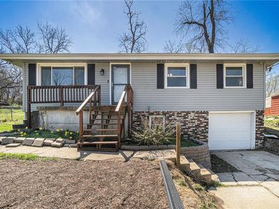 2933 NE 39th St, Kansas City, MO, 64117