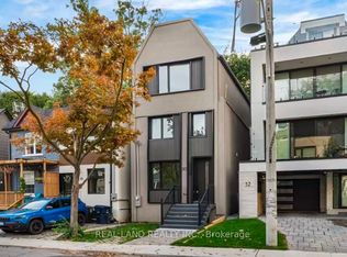 30 Winnifred Ave, Toronto, ON M4M 2X3