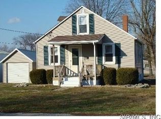913 W Pine St, Jerseyville, IL 62052