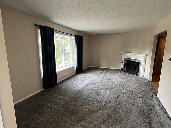 2nd image of 348 Lawton Ter